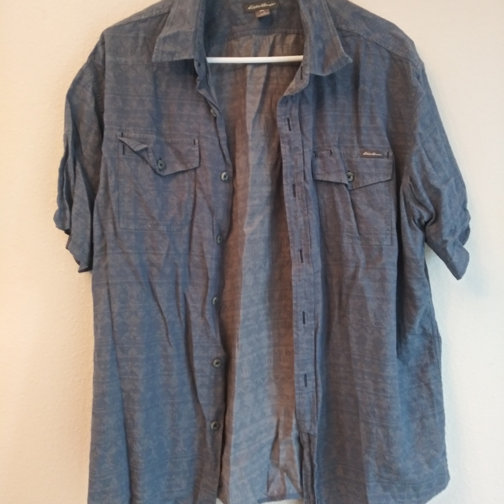 Great Condition Men's Eddie Bauer Button Down